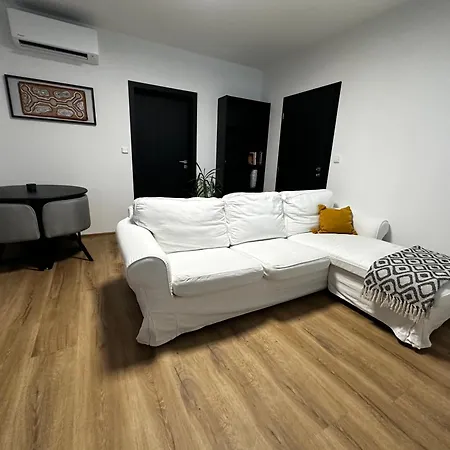Centre View Apartment Hodonin